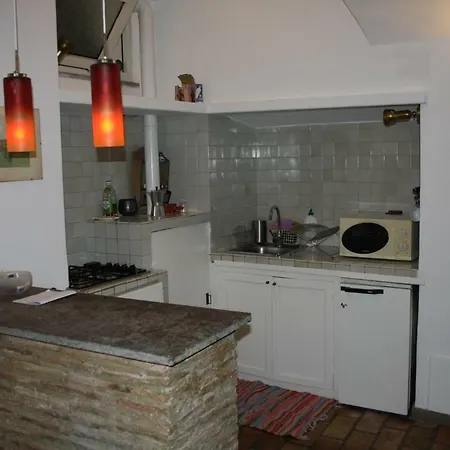 Vi & Vi Apartment *